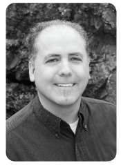 winemaker head shot Aaron Bader