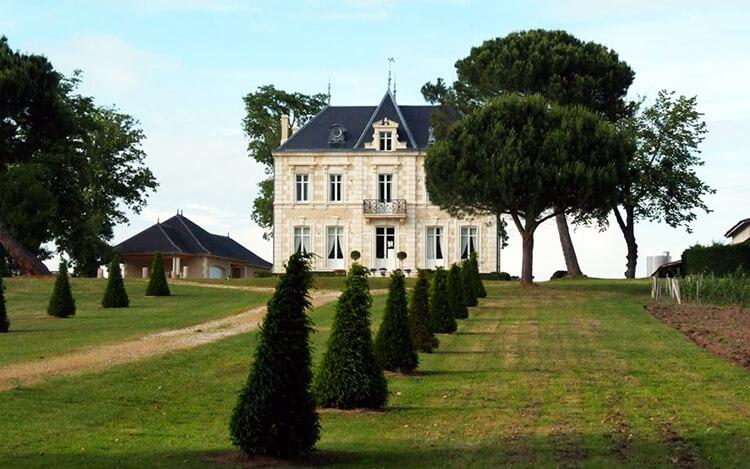 de-bel-air-chateau-allee-750