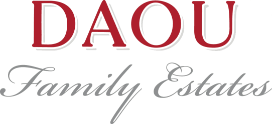 2020_DAOU-Family-Estates-Logo_Full