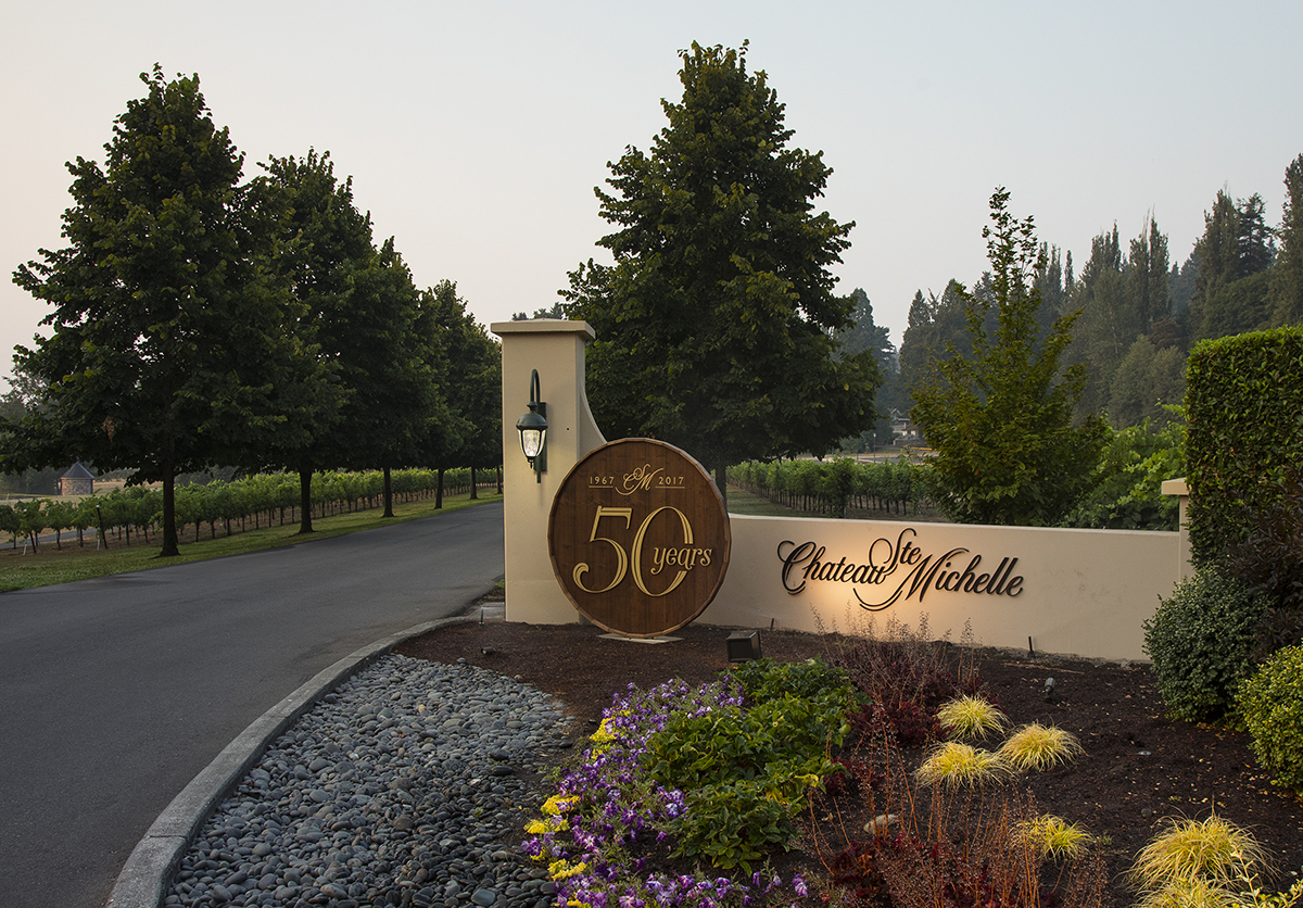 Chateau Ste Michelle gate entrance