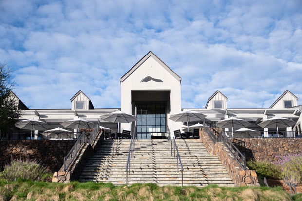 Chalk-Hill_winery_building_blog