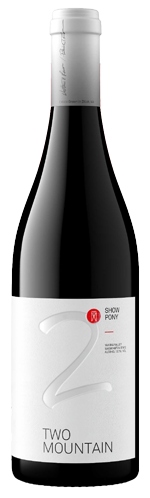 Two-Mountain_Show-Pony-bottle